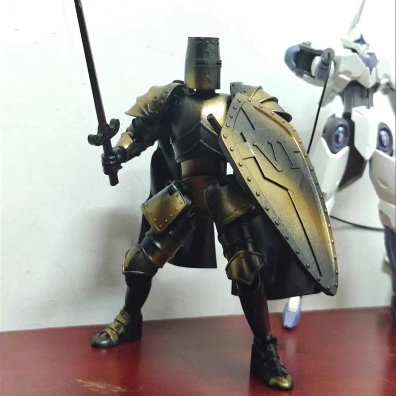 Medieval Knight Lucky 13 Doll Figure Movable Joint Puppet Joint Building Block 3D Assembled Boy Toy Gift Building Blocks