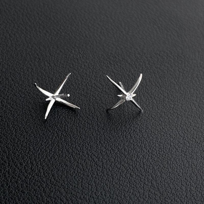 Zircon Inlaid Four Pointed Star Punk Neutral Creative Stud Earrings