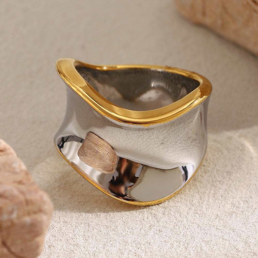 MamacitaSlay 316L Stainless Steel Two Tone Twisted Wide Ring Party Waterproof Jewelry Women's Unique Cool Ring High Quality Gift