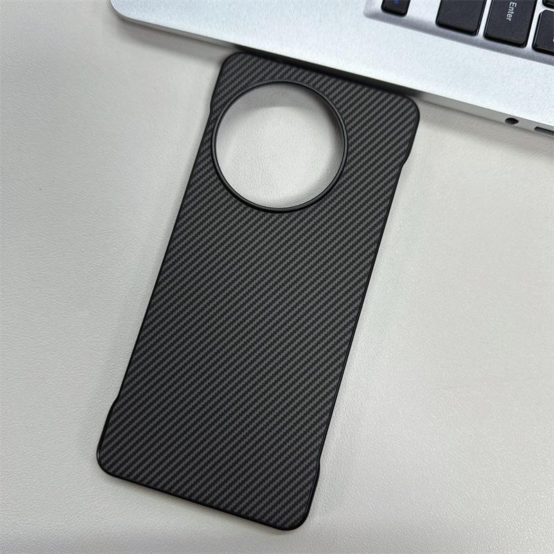 Applicable To OnePlus ACE6 Carbon Fiber Pattern Sticker, Borderless Mobile Phone Case, OnePlus 15 Magnetic Suction 1 + 15R Protective Case