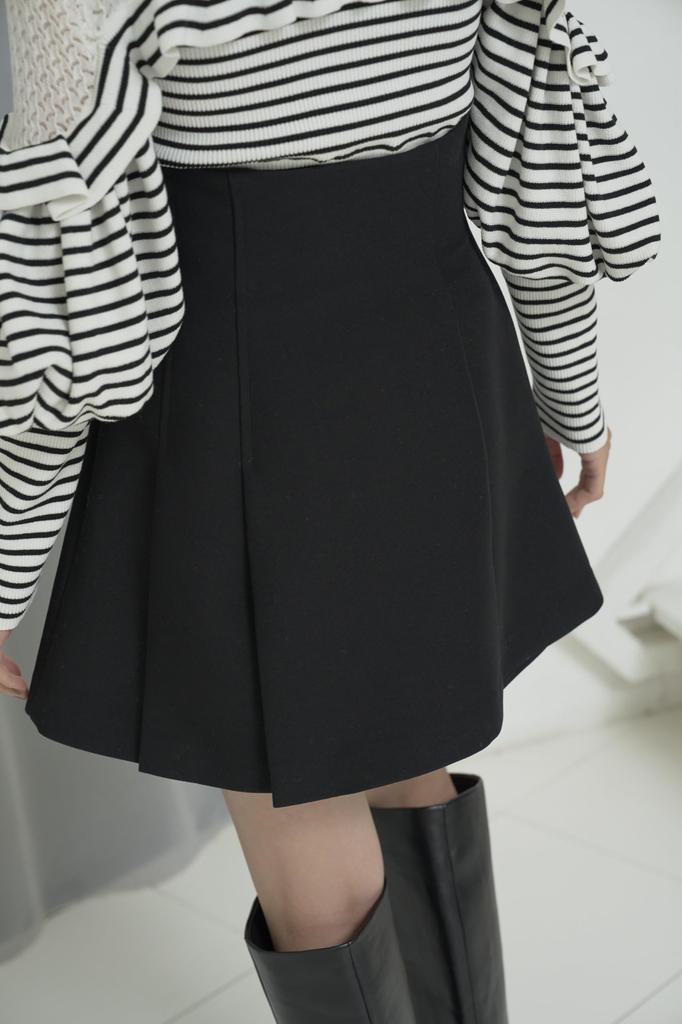 Pleated Skirt Shorts SWFP254075
