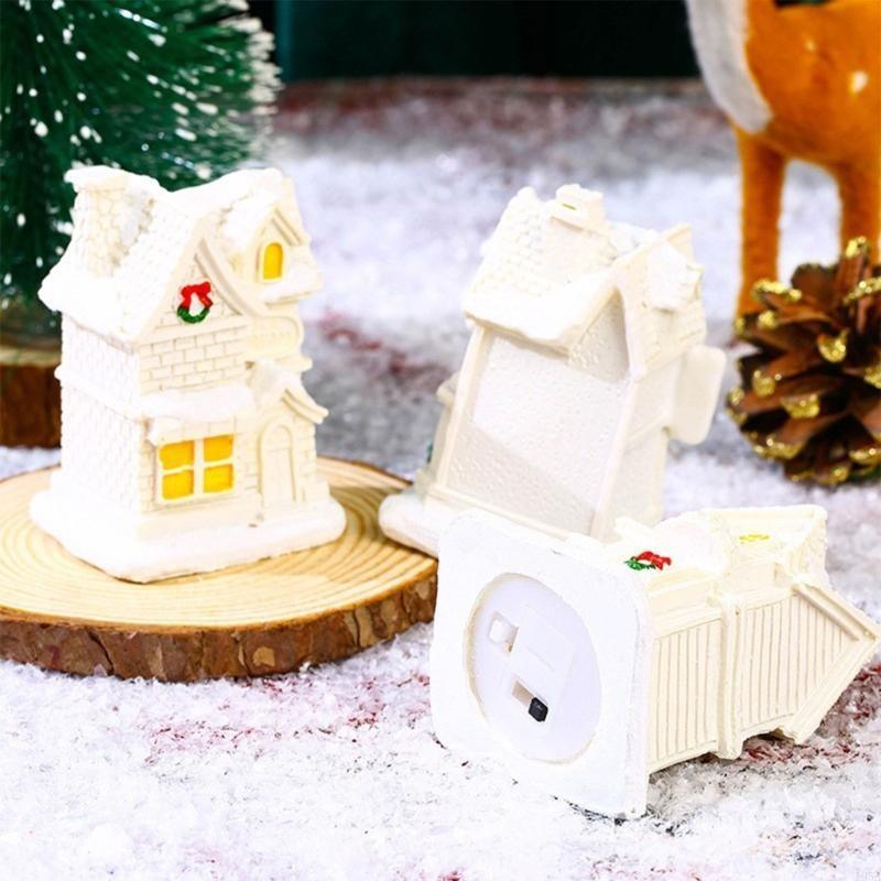 Miniature Resin Houses Chritmas  Light  Up  Building Figurine For Kids Holiday Gift  Seasonal Party Decoration