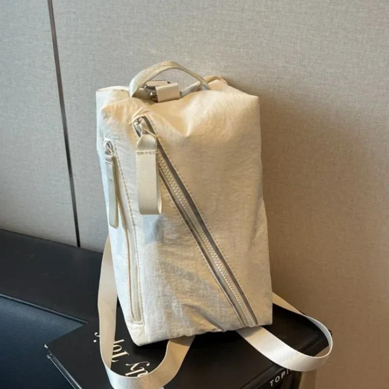 Winter Newcouple Sports High-capacity Shoulder Bag High-quality Nylon Zipper Commuter Crossbody Bag