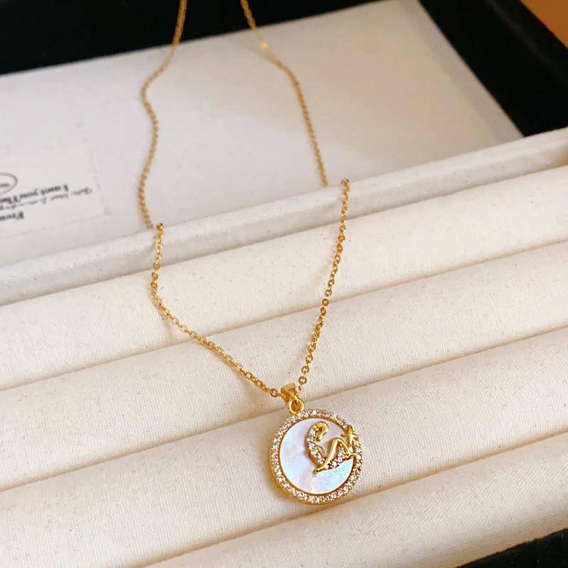 Simple Gold Zircon Letter Pendant Necklace For Women And Casual Wear