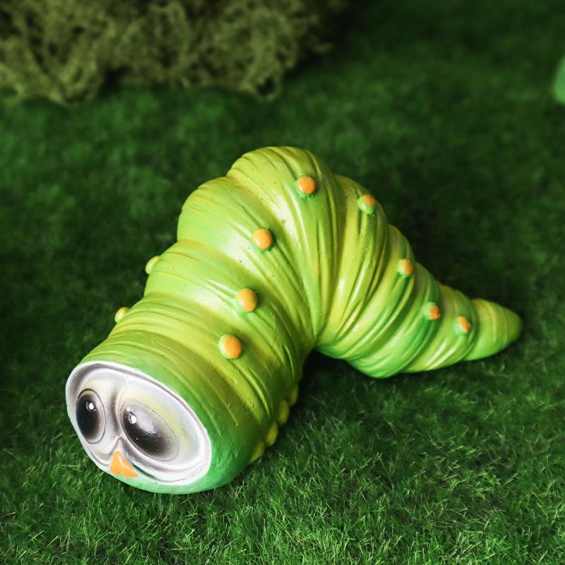 Mini Caterpillar Sculpture Creative Resin Sculpture for Home, Garden, and Courtyard Decoration