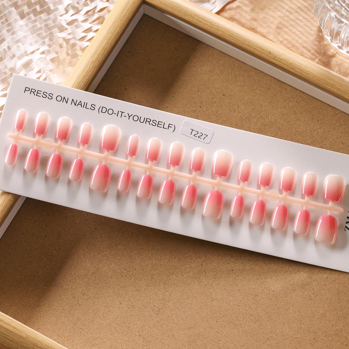 

Гальванизированные носимые ногти «Кошачий глаз» - Супер яркие, съемные, готовый тренд маникюра.