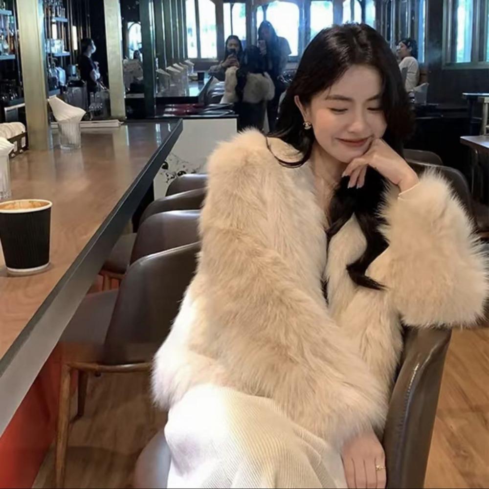 

Осенне-зимнее толстое пальто Молодежное экологичное пальто из лисьего меха Короткое универсальное и тонкое меховое пальто Женский топ в зарубежном стиле M