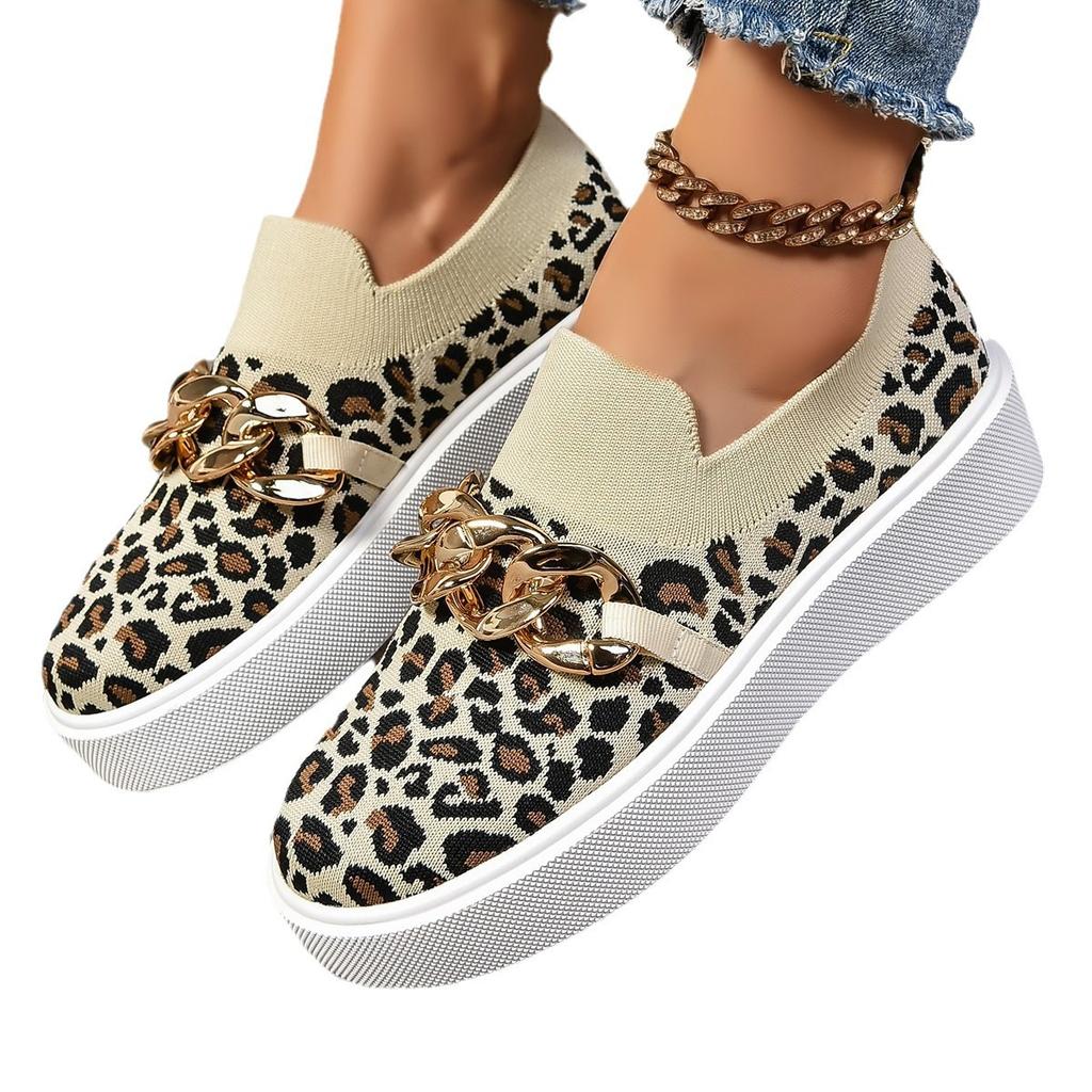 Spring and Autumn European and American large-size color matching lazy round head metal button thick-soled flying-woven women's casual single shoes