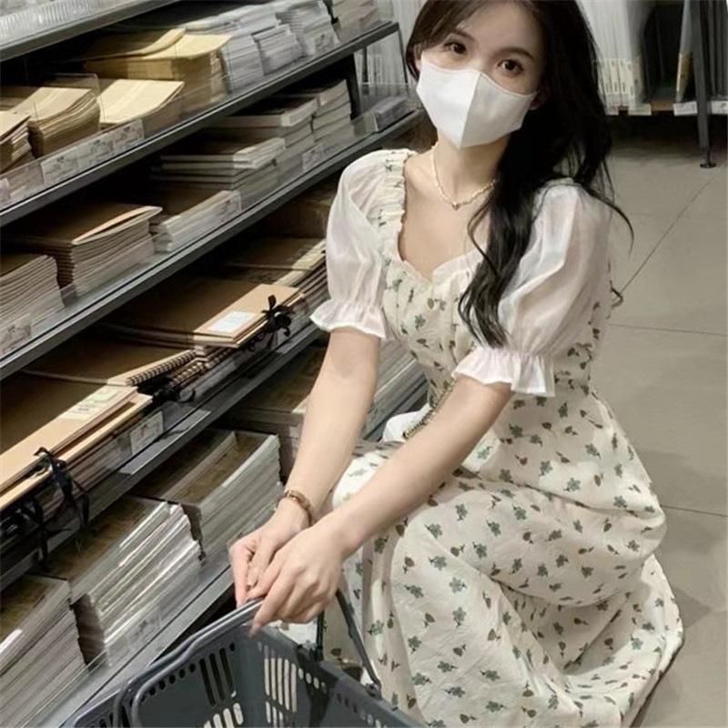 Summer New Square Neck Short Sleeve Waist Skinny Bubble Sleeve Skirt Floral French Dress Women's Clothing