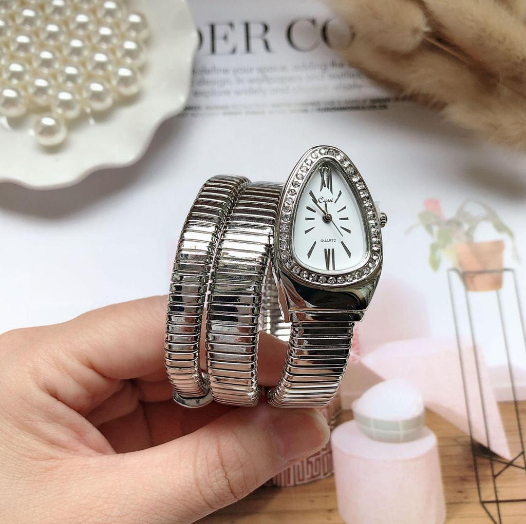 Trendy Snake-Shaped Quartz Bangle Watch for Women – Creative Bracelet Style