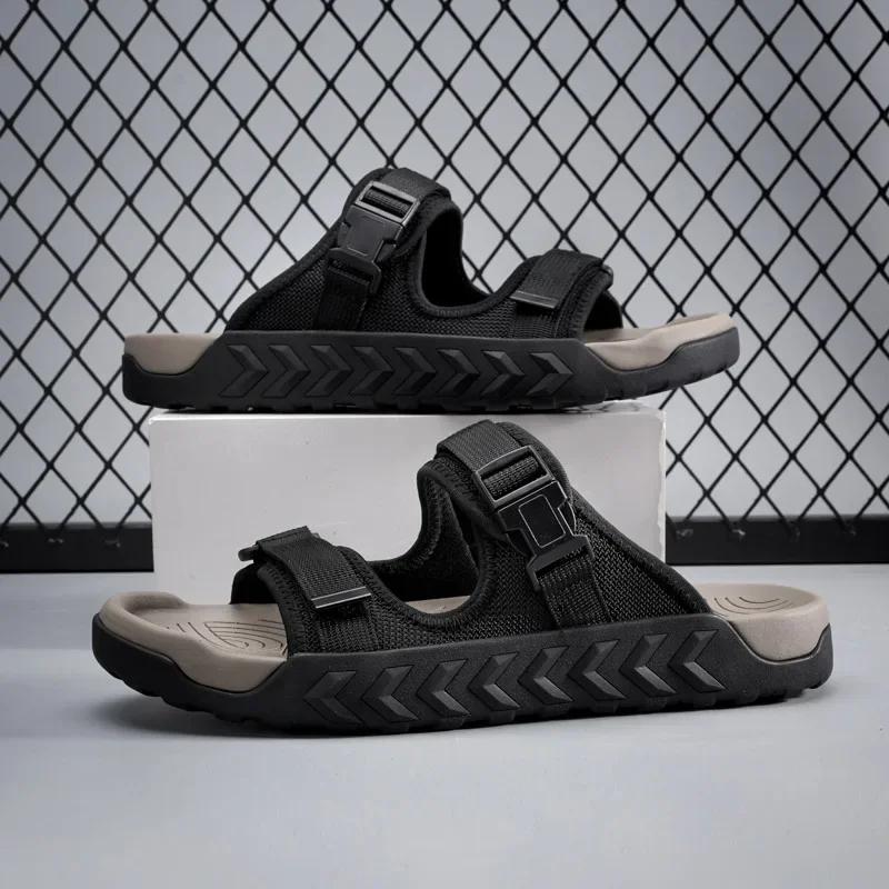 Fashion Sandals Men's 2025 Summer New Sports Slippers Outdoor Anti Slip Thick Soled Breathable Sandals Large Casual Beach Shoes