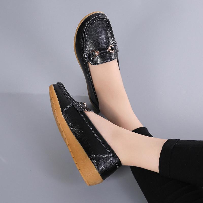 Women Leather Moccasins Soft Yellow Loafers Casual Elegant Summer Breathable Flats Walking Shoes for Mother