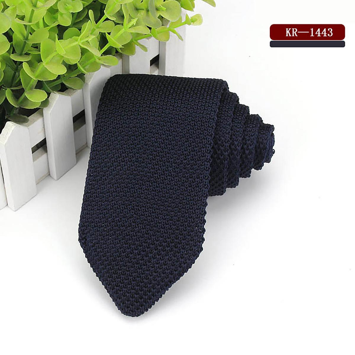 Knitted tie 7cm pointed knitted tie fashionable men s business casual tie Father s Day gift suit accessories tie