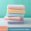 Miękki, chłonny, niepozostawiający kłaczków ręcznik do twarzy i kąpielowy z koralowego polaru dla dzieci i dorosłych
