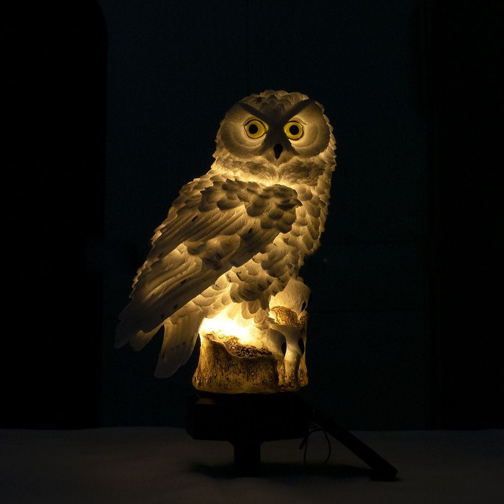 Durable Colorful Owl Solar Garden Light Realistic Waterproof Landscape Lawn Lamp Iron Cordless Solar Stake Light Patio Walkway