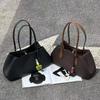 European and American Style New High-quality First-layer Cowhide Handbag Fashionable and Simple Commuting White-collar Leather Underarm Shoulder Bag