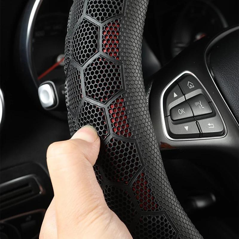 The car steering wheel cover features a strong grip and 3D honeycomb anti-slip design, suitable for 14.5 to 15 inches