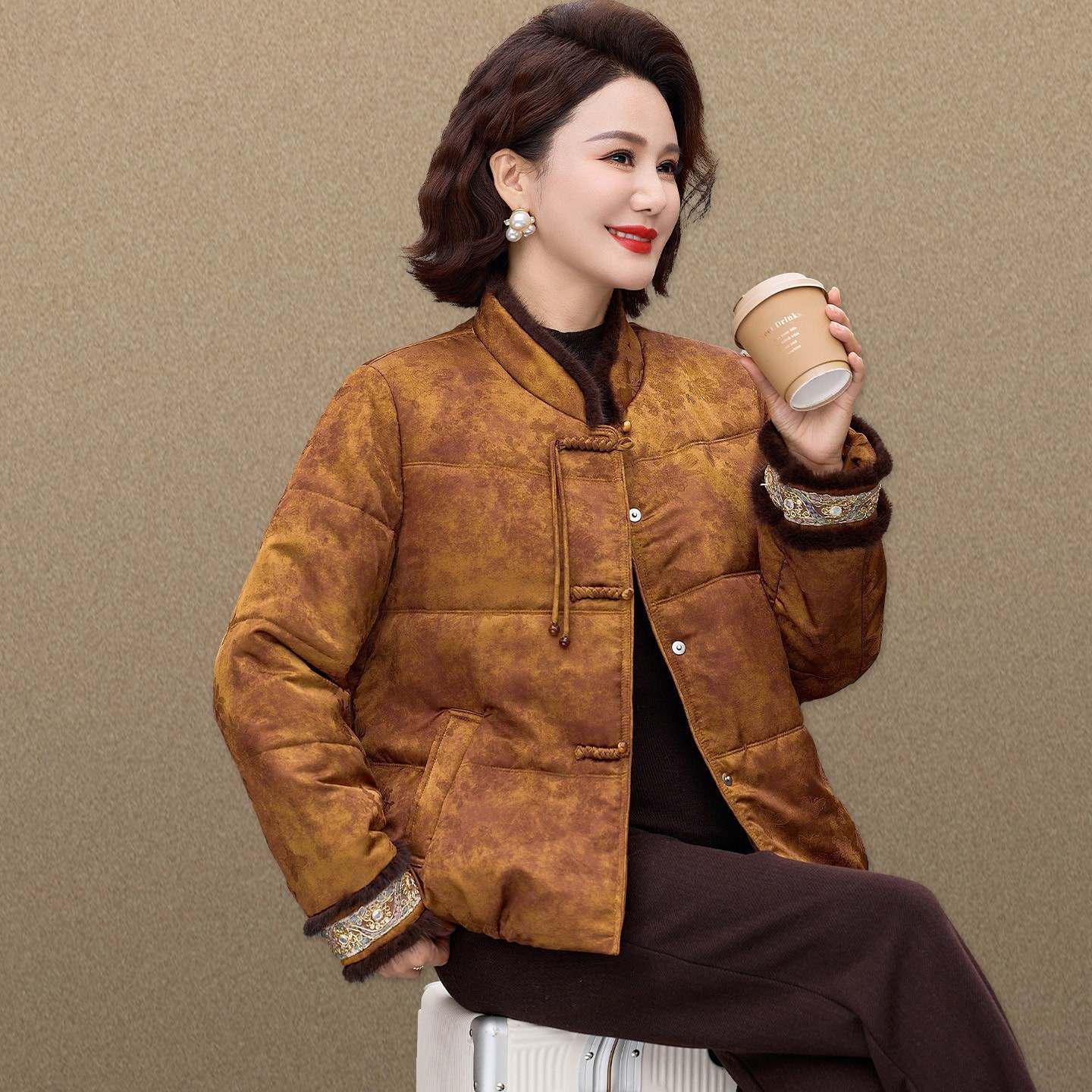 

Chinese Style Women s Short Cotton Jacket - 2025 Winter Fashion for Middle-Aged & Elderly Mothers XL (Below 105 jin)