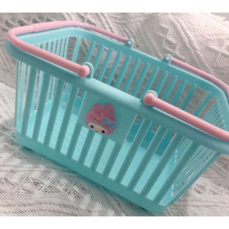 

Cute Macaron Handheld Pink Storage Basket for Stickers, Jewelry & Knick-Knacks