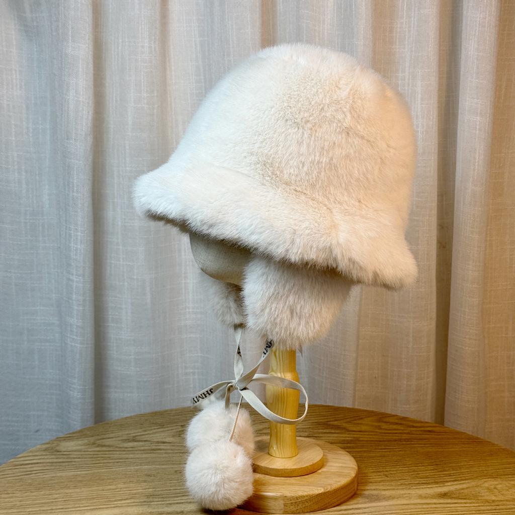 Women's Winter Plush Fisherman Hat with Ball Strap New Face Showing Small Ear Protection Hat Thickened Cold Proof and Warm Hat