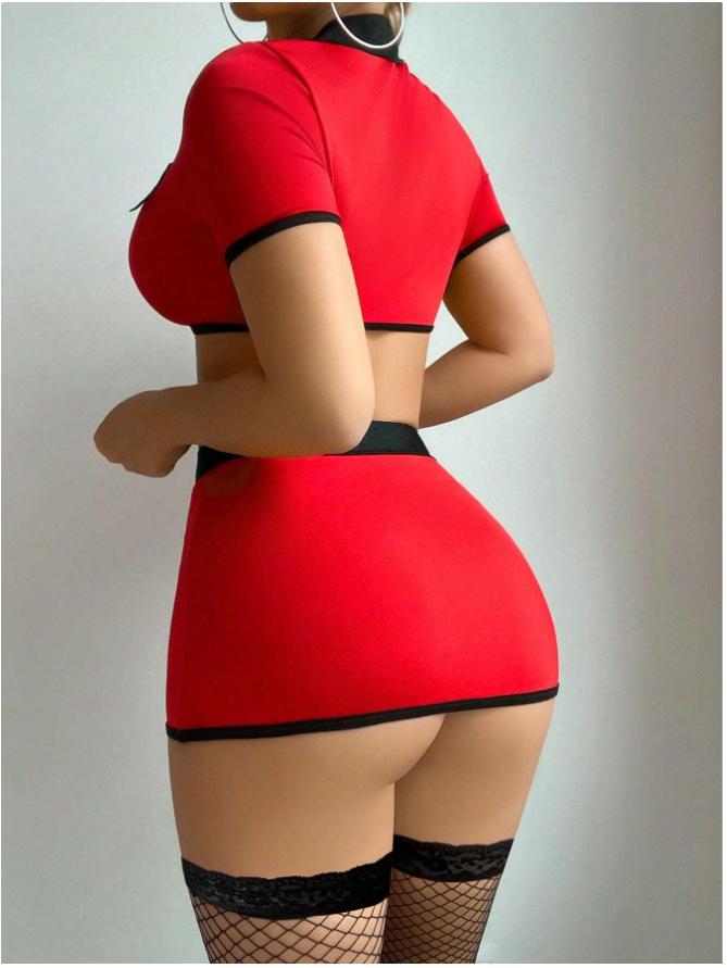 Seksowny Zestaw Bielizny do Odgrywania Roli Policjantki - Krótki Top Mundur