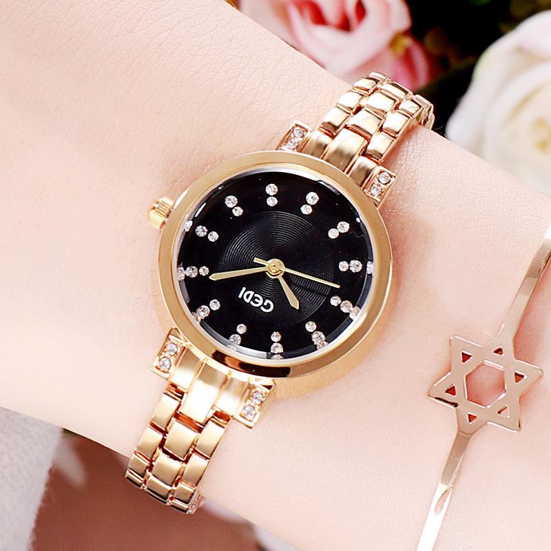 Fashion Light Luxury Diamond Bracelet Watch Ladies Waterproof Alloy Quartz Watch