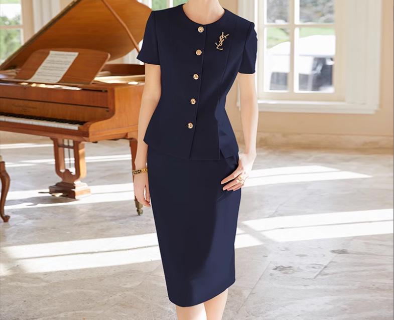 

Костюм-двойка AD 2024 Летний Бежевый: Комплект формальной юбки в корейском стиле для женщины-президента S