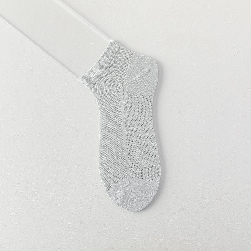 Silk Stockings for Children, Short Style, Odor-resistant, Sweat-absorbent, Antibacterial, Non-slip, for Ladies, White Mid-calf Length