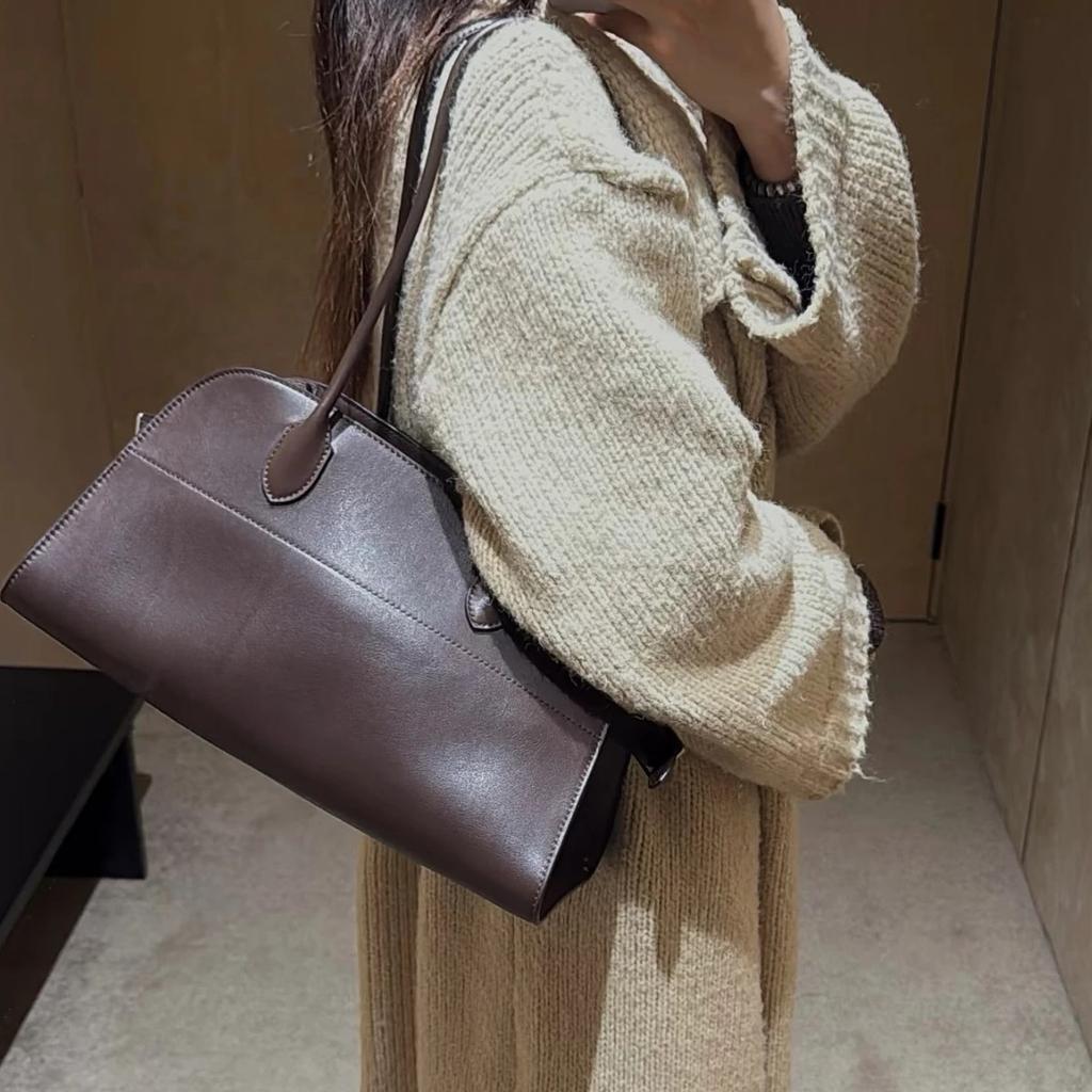 Minimalist style black tote bag women's large-capacity handbag commuter shoulder bag, new old money style underarm bag