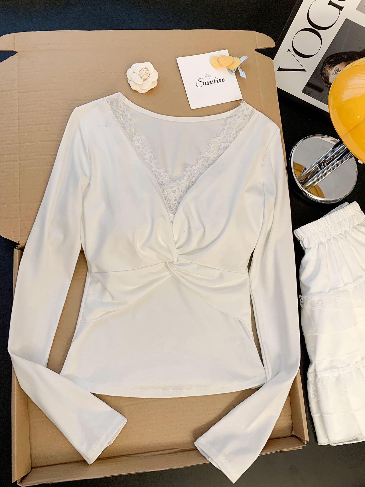 

Pure Desire Slimming Lace Top with Chest Pads, Long Sleeve Base Layer Shirt for Autumn/Winter One Size (40-60 kg) белый
