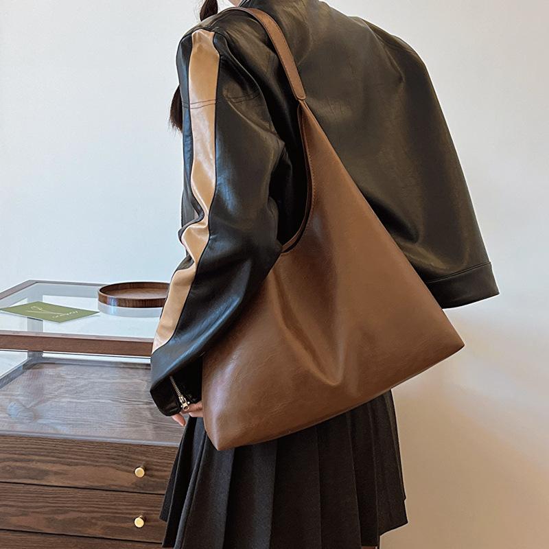 Stylish and Simple Large-capacity Tote Bag Women's 2025 New Korean Version Trendy Personalized Ins Commuter Shoulder Bag