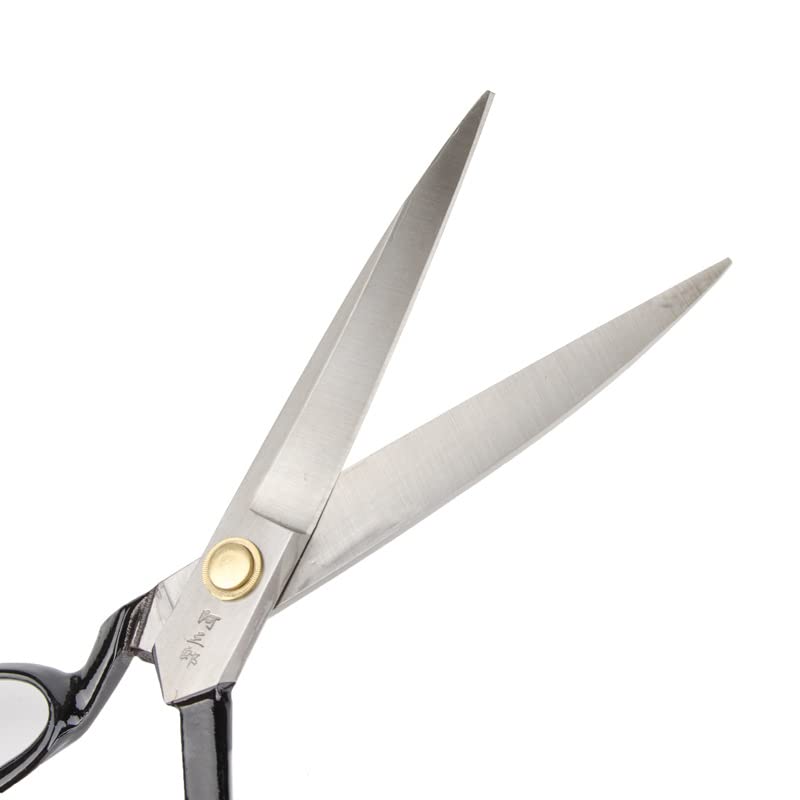 Easy-to-use steel scissors for Western and Japanese dressmaking, available in 4 sizes (23cm)