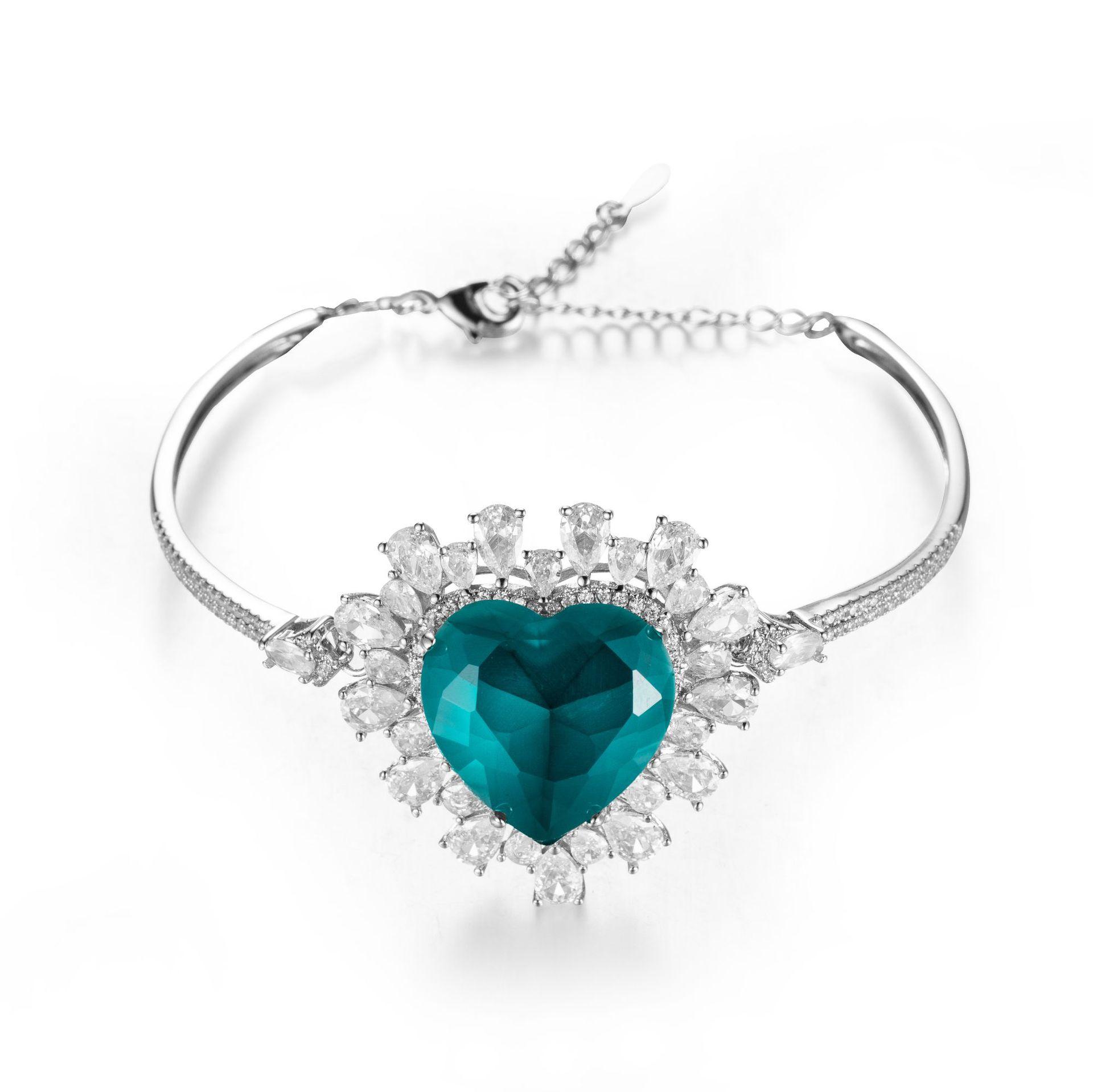 

Wind Love Inlay Artificial Color Treasure Paraiba Emerald Sand Sapphire Bracelet