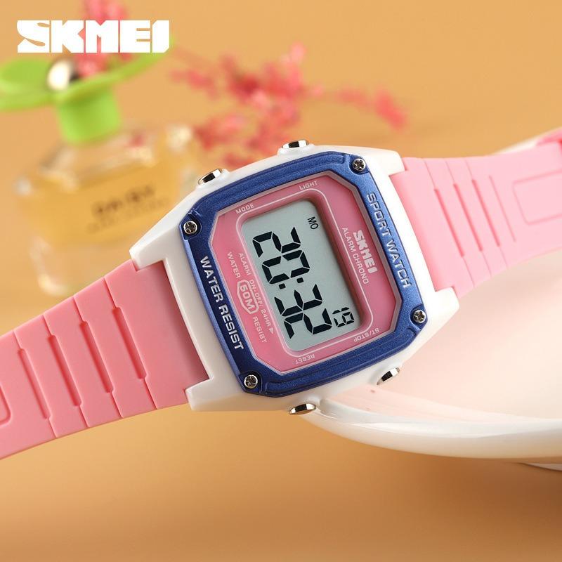 Waterproof plastic outdoor sports children's leisure digital button pin buckle student electronic watch