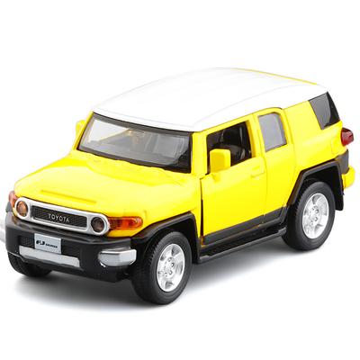 Modèle de voiture de sport polyvalent DICAST à l'échelle 1/32 Toyota FG Cruzer Game avec modèle de remorque arrière pouvant ouvrir le groupe de portes comme cadeau pour les jeunes garçons