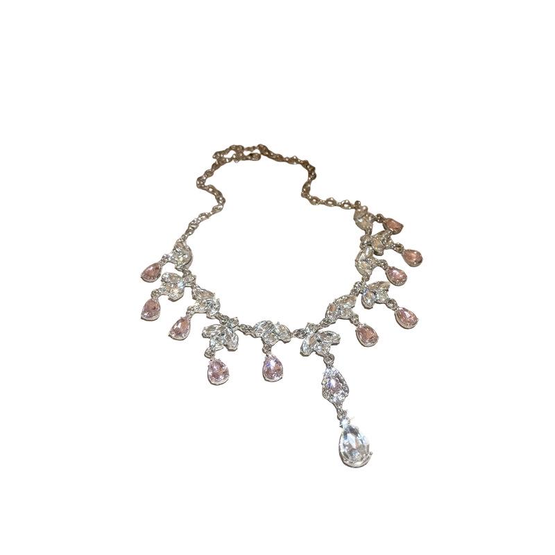Rhinestone Leaf Water Drop Tassel Necklace - Elegant High-End Clavicle Chain for Women