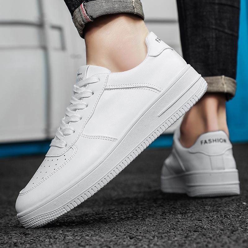 Men's Oversized Breathable Fashionable Retro Board Shoes Sports and Casual Shoes Thick Soled White Shoes