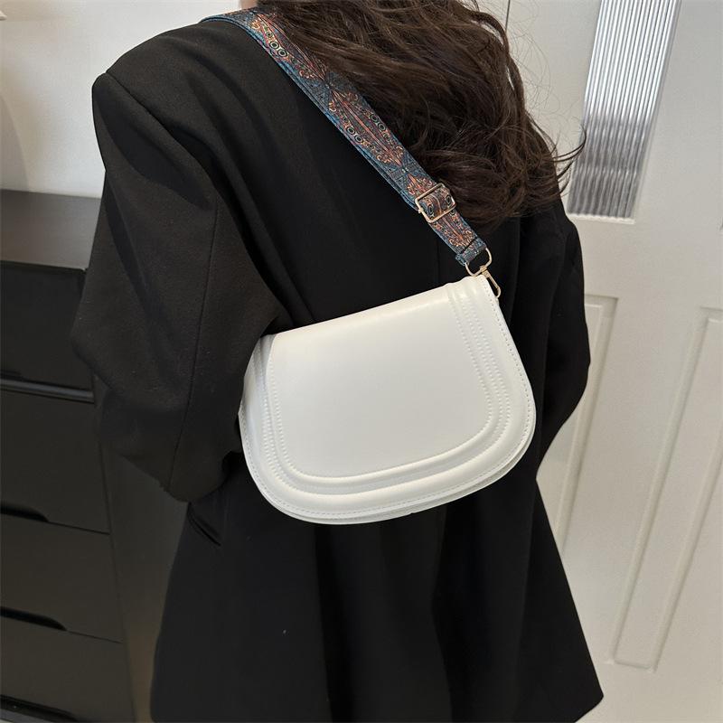 Yogodlns Fashion Small Flap Bag Designer Wide Strap Saddle Shoulder Bags Luxury PU Leather Crossbody Bag Trend Small Phone Purses