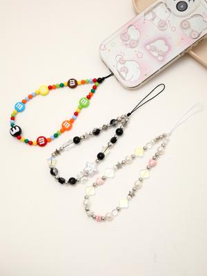 Accesorii pentru telefoane – Curele și brelocuri pentru telefoane