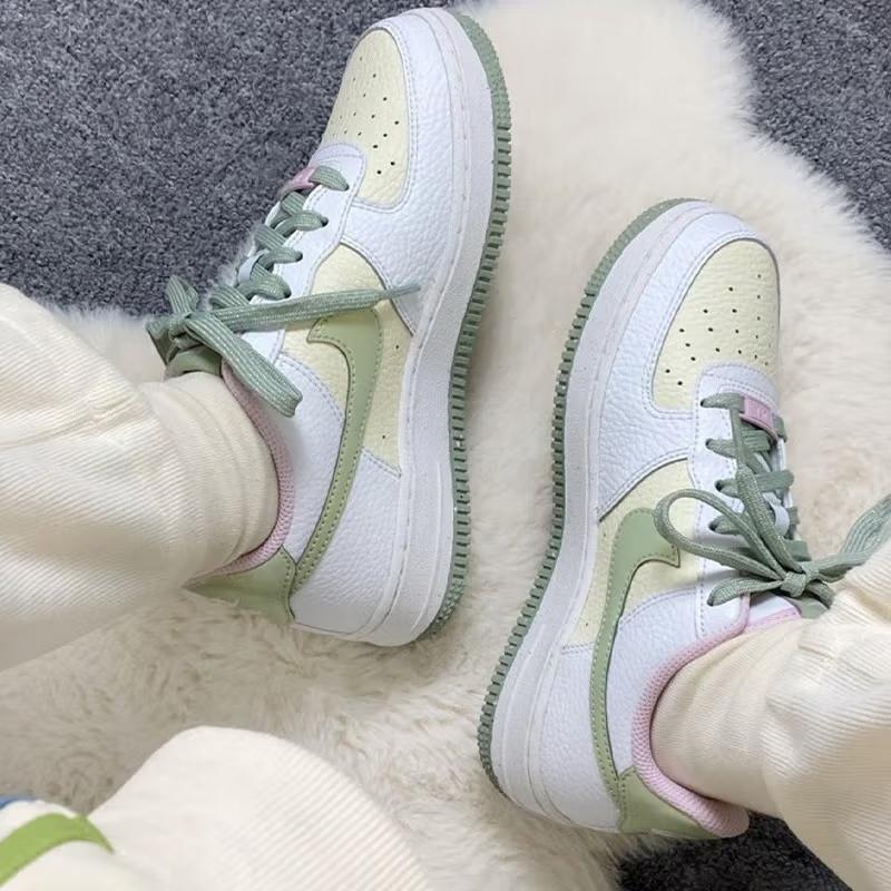 New Nike Air Force 1 Low Summit White Honeydew GS DQ0360-100