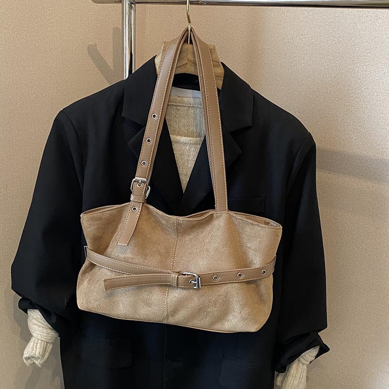 

Замшевая сумка женская новая популярная для通勤, универсальная, ретро, на плечо, большой вместимости