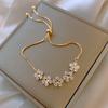 Exquisite Rhinestone Bracelet for Women, Fashionable Star and Flower Charm Bracelet, Gold-Colored, Adjustable, Wedding Jewelry K-
