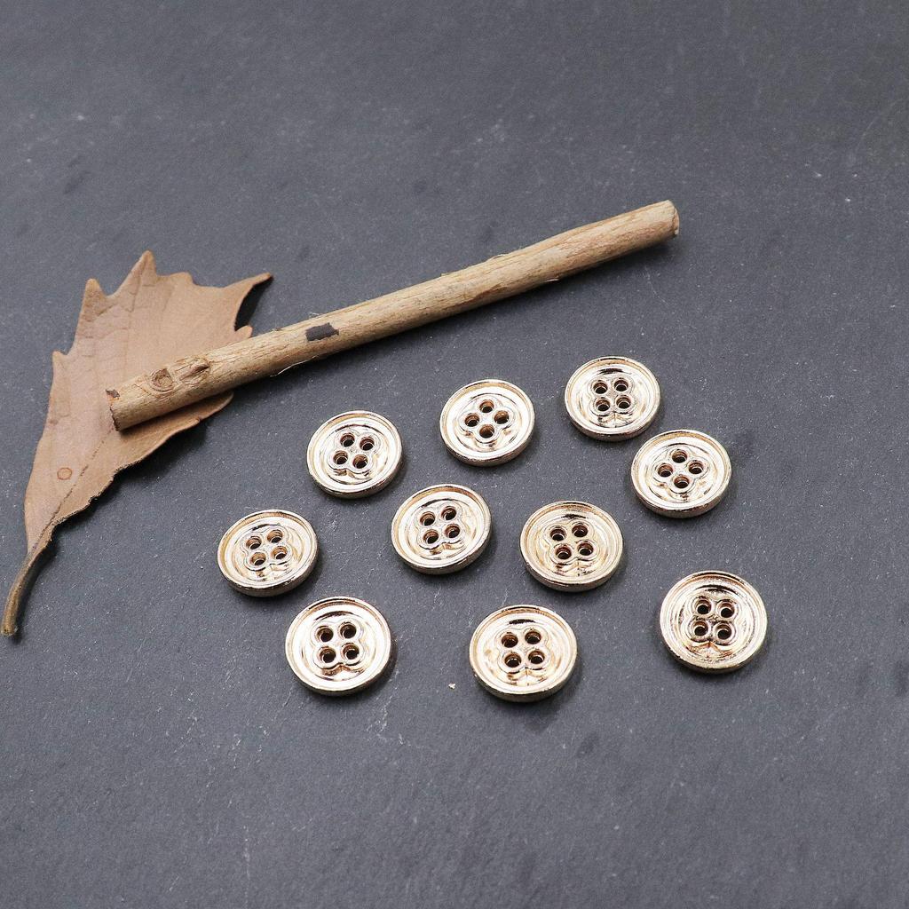 Gold Ripple Four-Eye Decorative Button for Clothing and Accessories