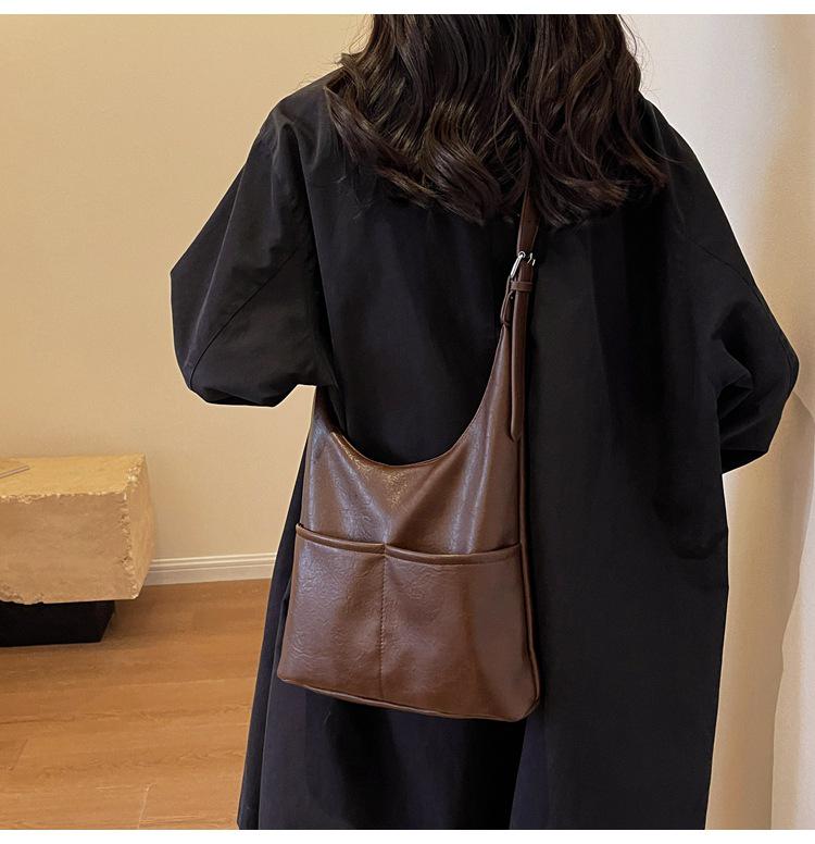 Retro Toteväska med Stor Kapacitet: Höst-/Vinterstil för högskolestudenter & pendlare