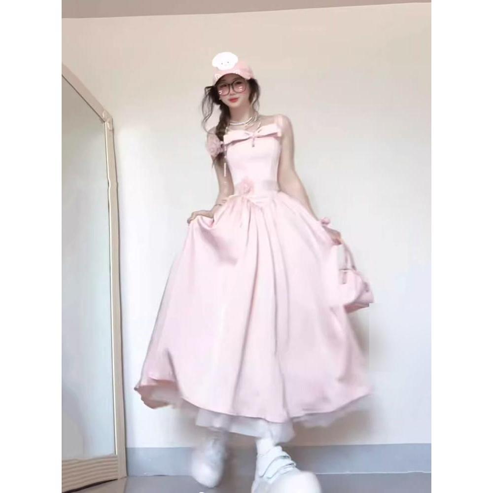 Unique and Beautiful Bow Suspender Dress Girl Summer Fashion Temperament Waist Long Skirt