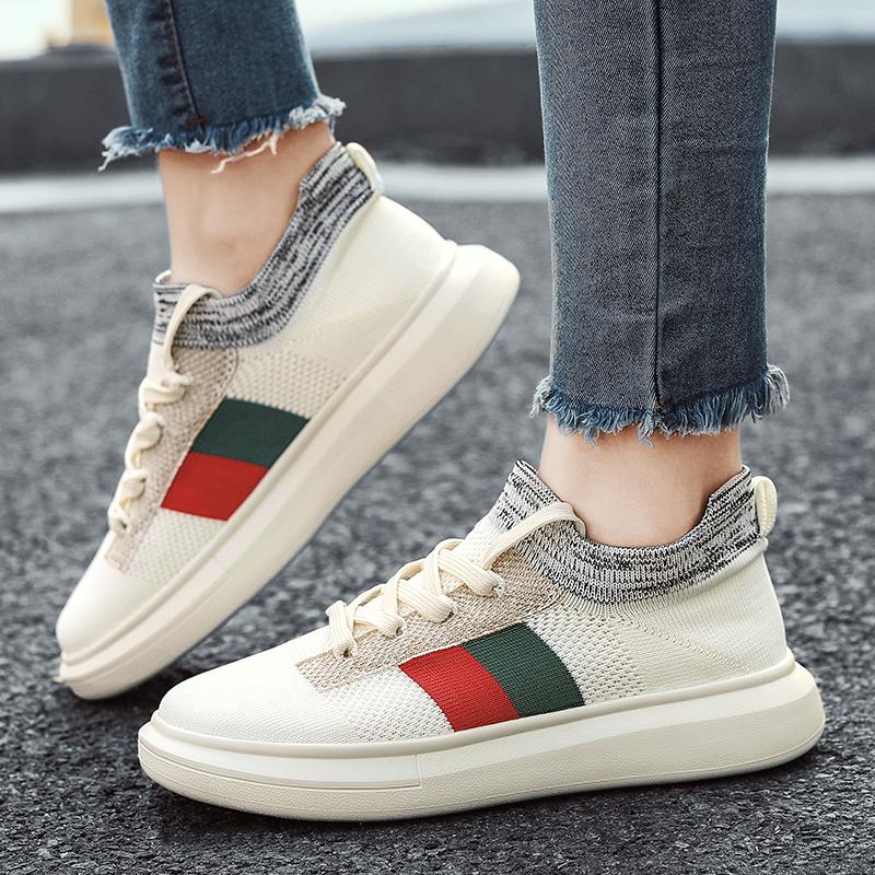 Men's White Sports Shoes Women's Striped Designer Breathable Casual Shoes Suitable for Fashionable Street Wear in Multiple Sizes