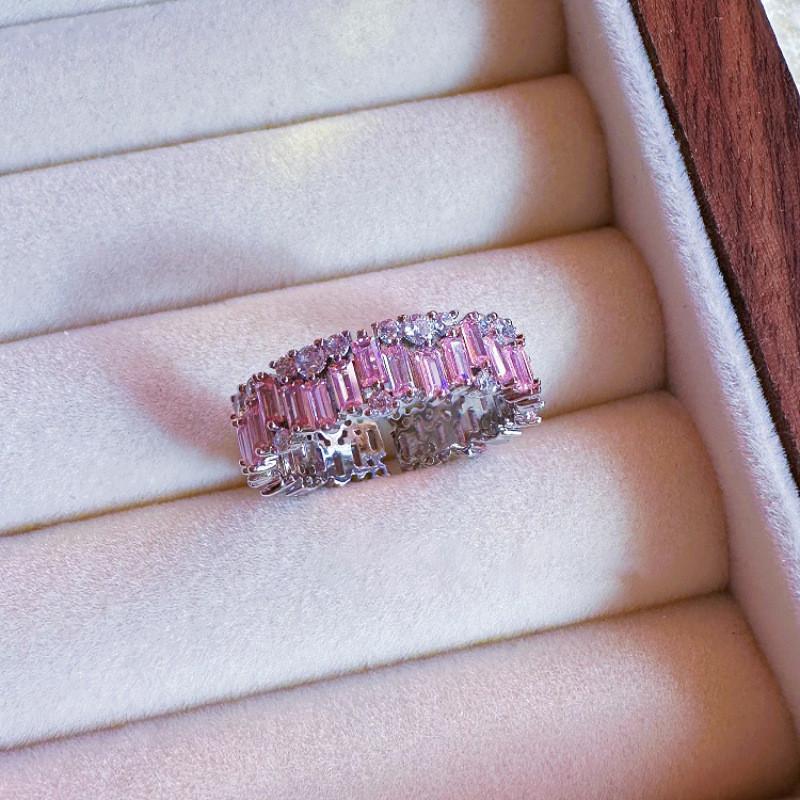 Luxurious And Distinctive Adjustable Copper Ring For Women Stylish Everyday Accessory