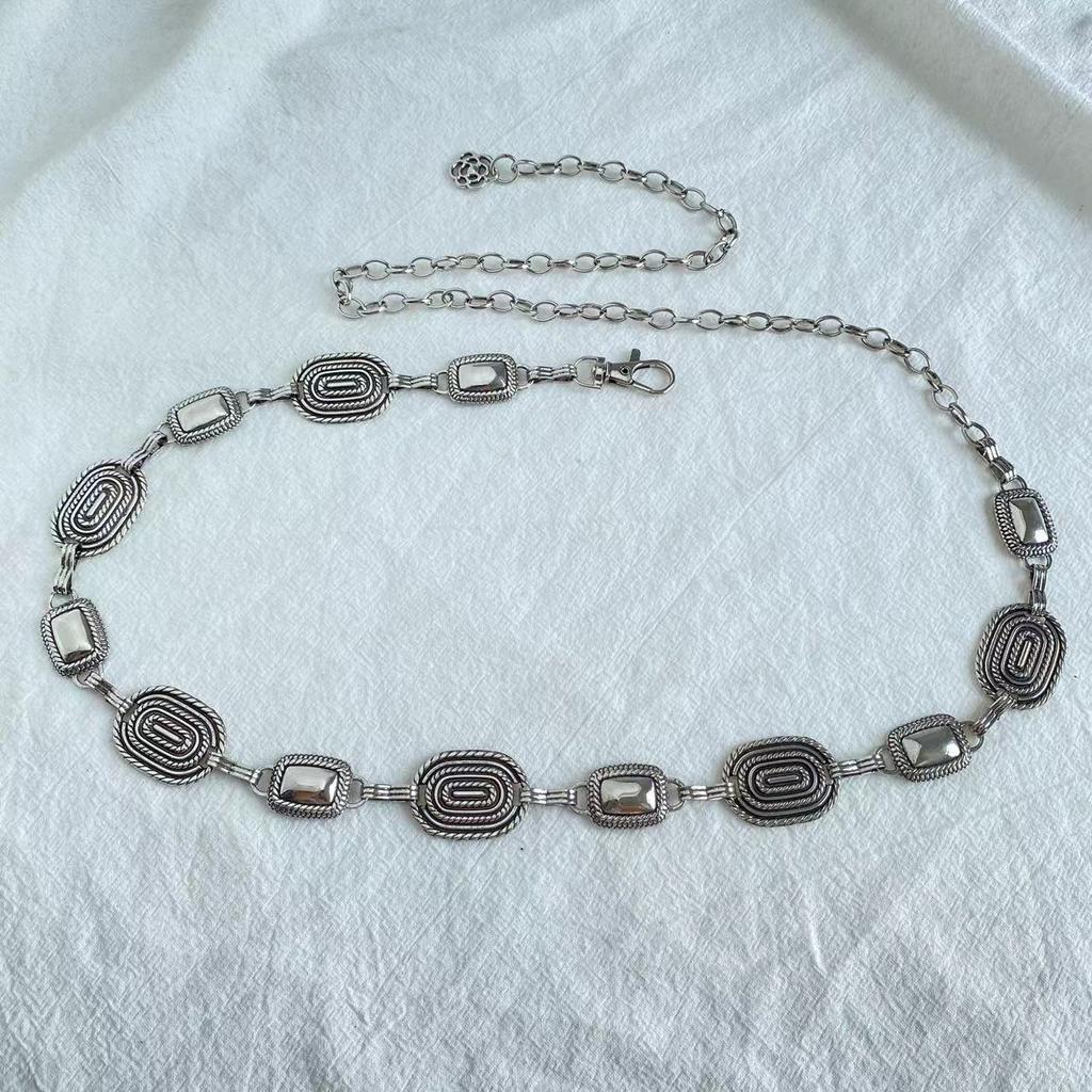 New Carved Geometric Retro Waist Chain for Women's Metallic Elegant Versatile Western Classic