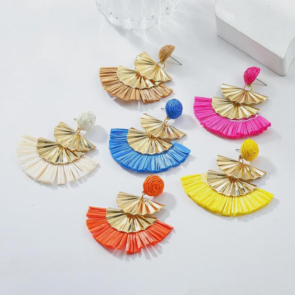 Cercei retro europeni-americani din rafie în formă de evantai cu design de frunză metalică - Accesorii de păr lucrate manual