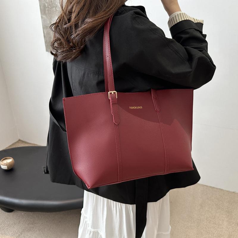 Women's Bag Large Capacity Soft Leather Tote Bags Casual Versatile Shoulder Handbag Winter Versatile Commute Bag